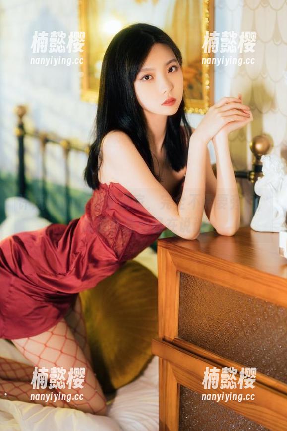 许岚LAN 许岚LAN的放学回家,完全不需要旁白,高清作品自己在说话