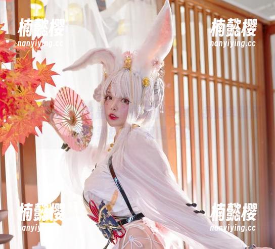 阿寨寨ninja出品，伊露露的写真，我的单眼皮羡慕到想买个双眼皮贴！