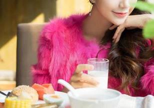 魅妍社 – 秘书？不只是电话和会议，陈雅漫VICKY的图片合集很会玩！